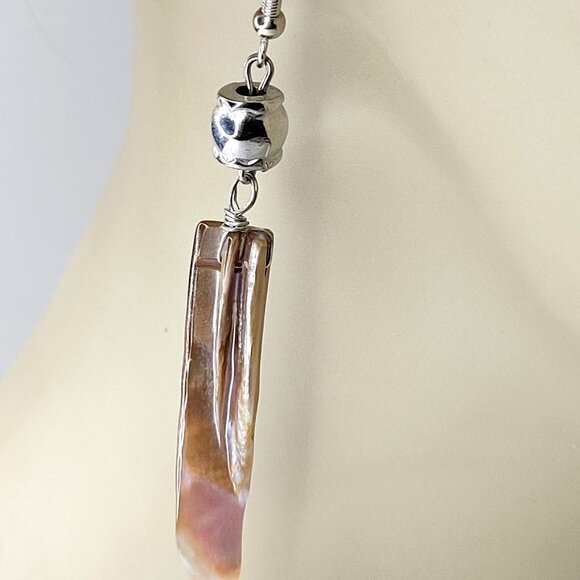 Shell Rectangular Earrings - Picture 1 of 10